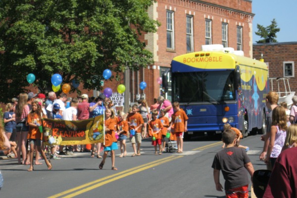 Outreach in the parade